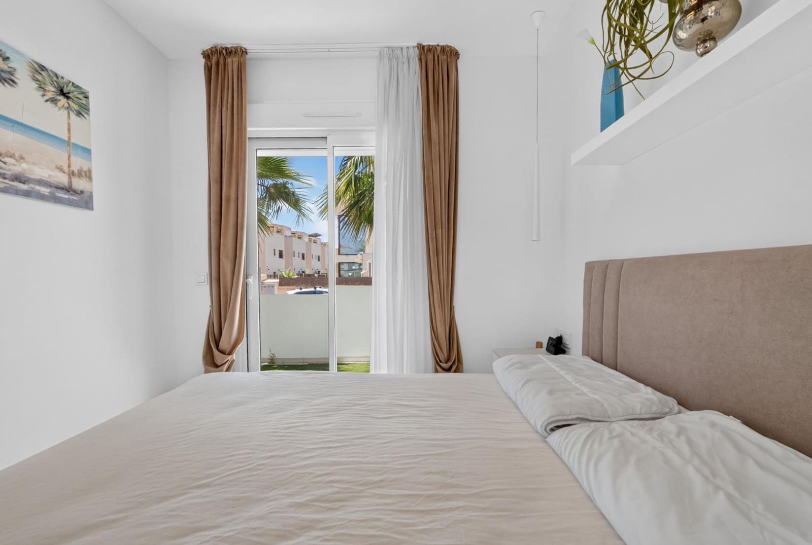 2 soverom Leilighet til salgs i Rojales med svømmebasseng garasje - € 329 900 (Ref: 9968400)