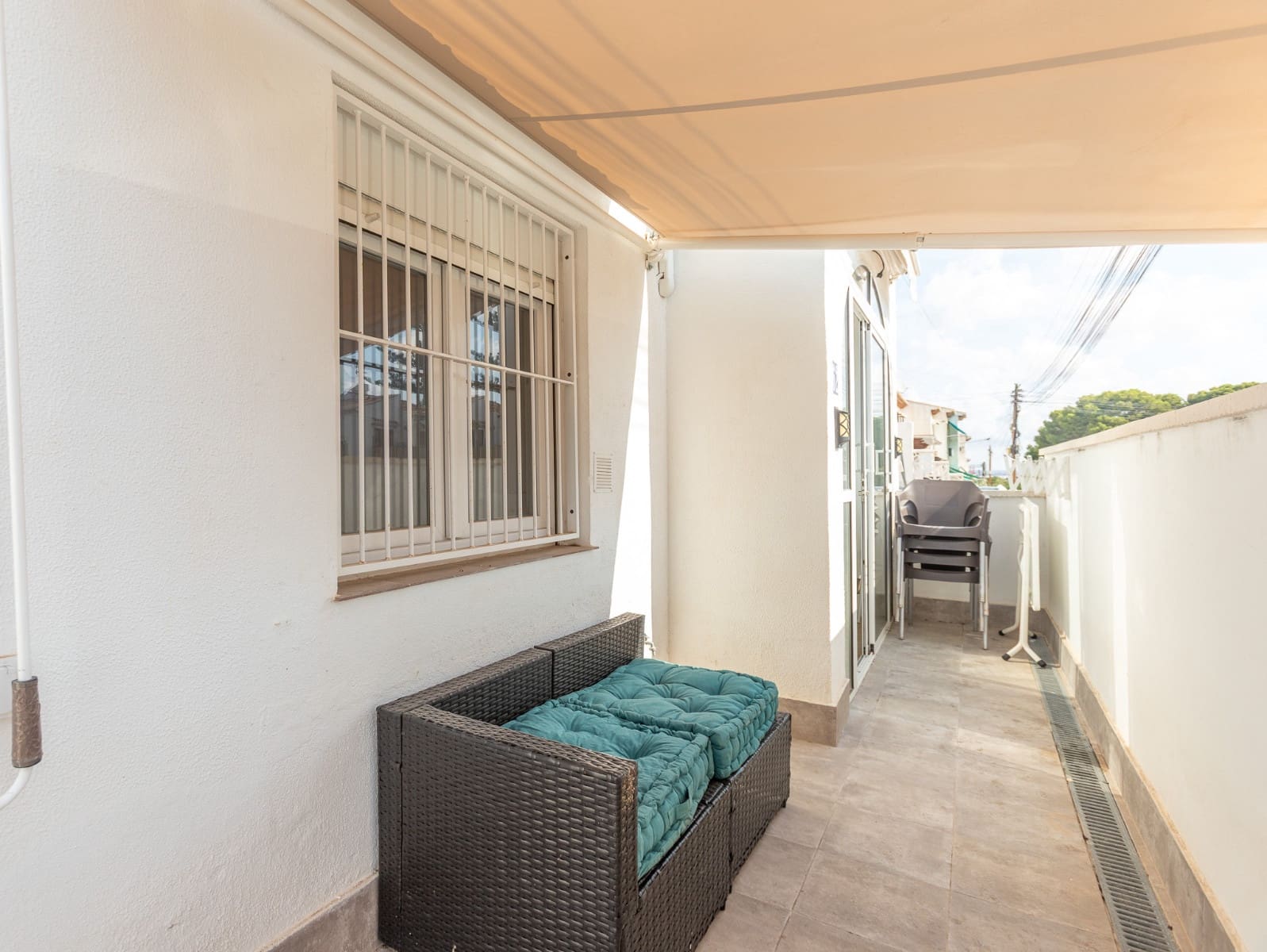1 soverom Bungalow til salgs i Torrevieja med svømmebasseng - € 122 000 (Ref: 9971729)