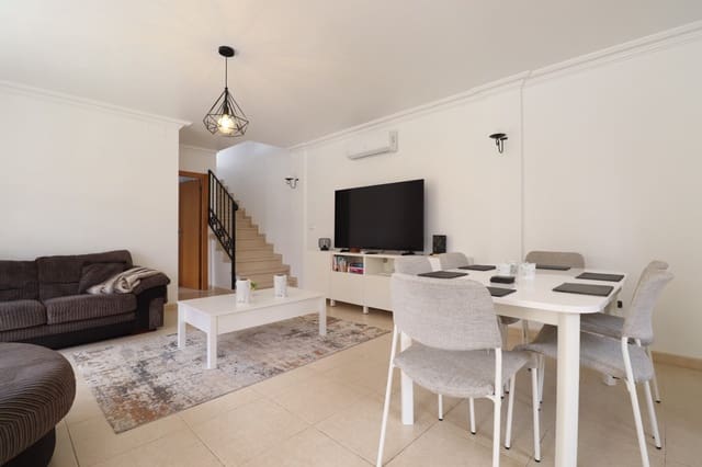 3 soverom Villa til salgs i Los Montesinos med svømmebasseng garasje - € 299 950 (Ref: 9971737)