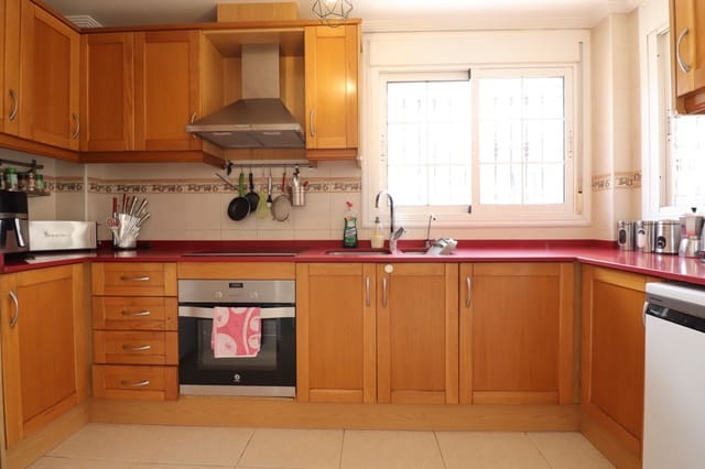 3 soverom Villa til salgs i Los Montesinos med svømmebasseng garasje - € 299 950 (Ref: 9971737)