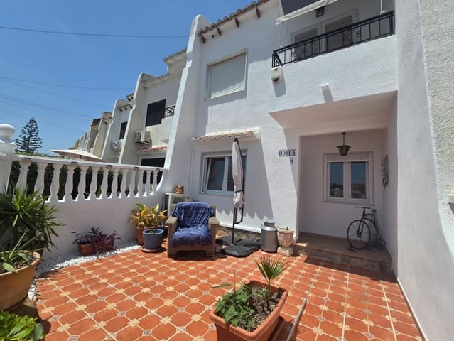 3 soverom Hus til salgs i Los Balcones - Los Altos, Torrevieja med svømmebasseng - € 272 000 (Ref: 9979188)
