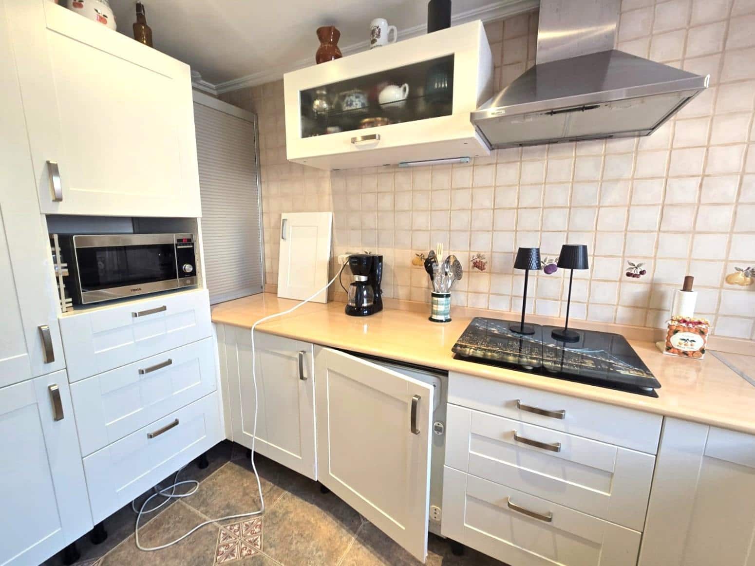 3 soverom Hus til salgs i Torrevieja med svømmebasseng - € 272 000 (Ref: 9979188)