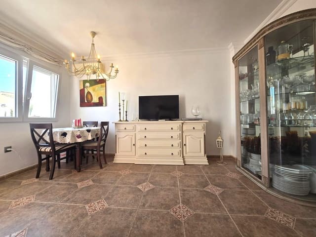3 soverom Hus til salgs i Los Balcones - Los Altos, Torrevieja med svømmebasseng - € 272 000 (Ref: 9979188)