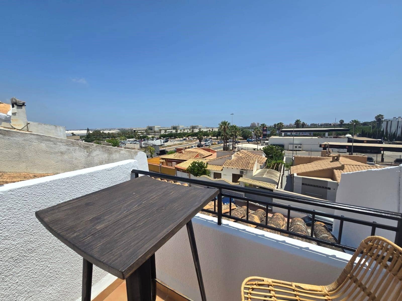 3 soverom Hus til salgs i Torrevieja med svømmebasseng - € 272 000 (Ref: 9979188)