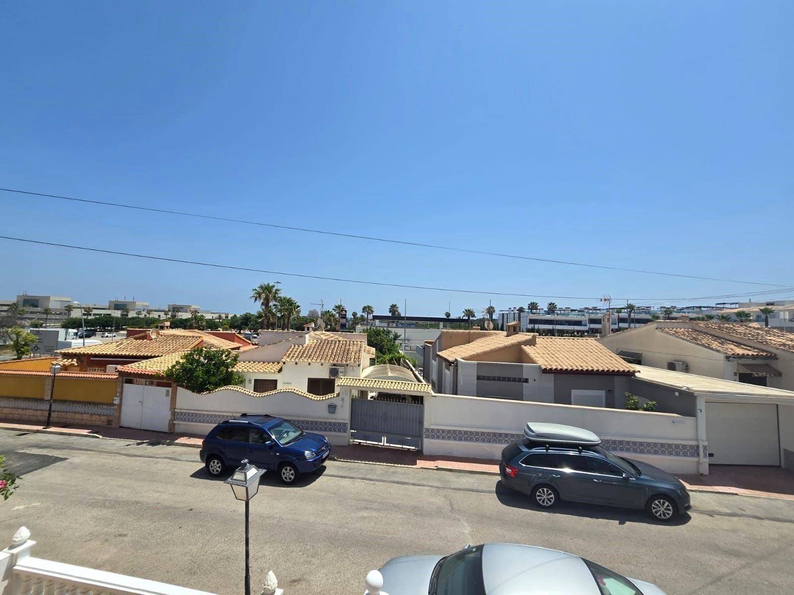 3 soverom Hus til salgs i Torrevieja med svømmebasseng - € 272 000 (Ref: 9979188)
