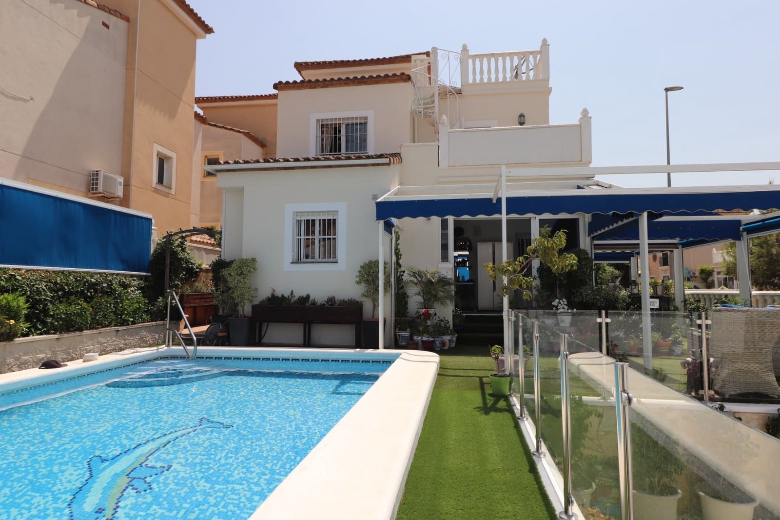 4 slaapkamer Villa te koop in Algorfa met zwembad - € 325.000 (Ref: 9979191)