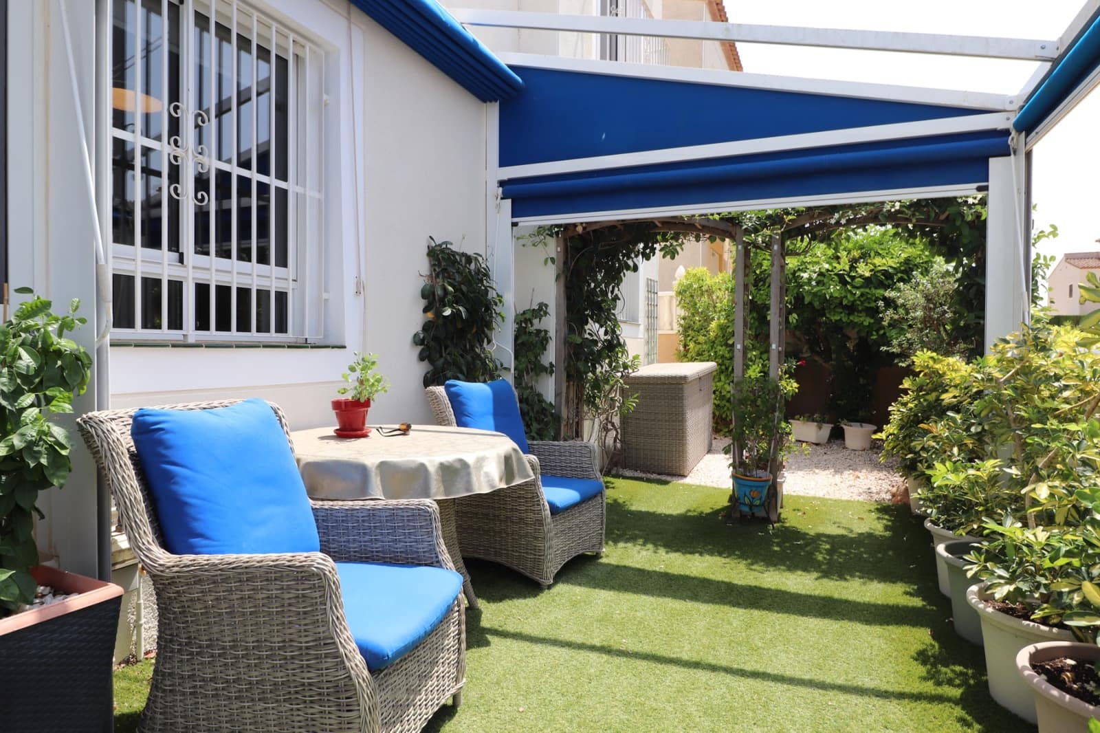 4 slaapkamer Villa te koop in Algorfa met zwembad - € 325.000 (Ref: 9979191)
