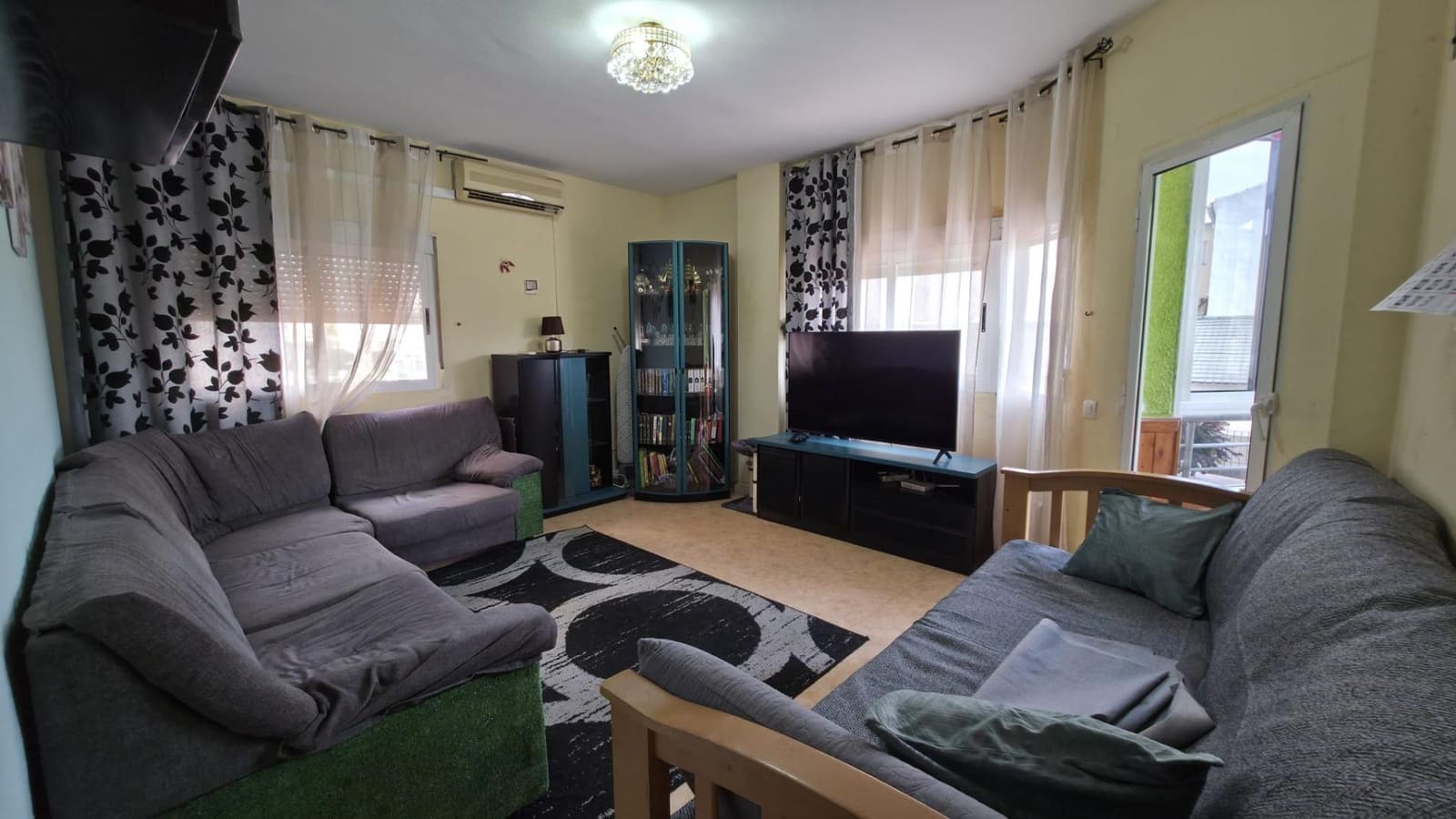 3 soveværelse Lejlighed til salg i Torrevieja - € 157.900 (Ref: 9979194)