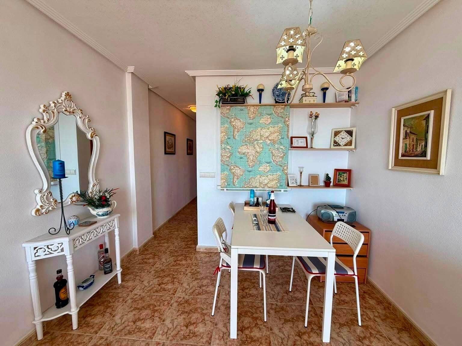 2 soverom Leilighet til salgs i Torrevieja - € 179 900 (Ref: 9979195)