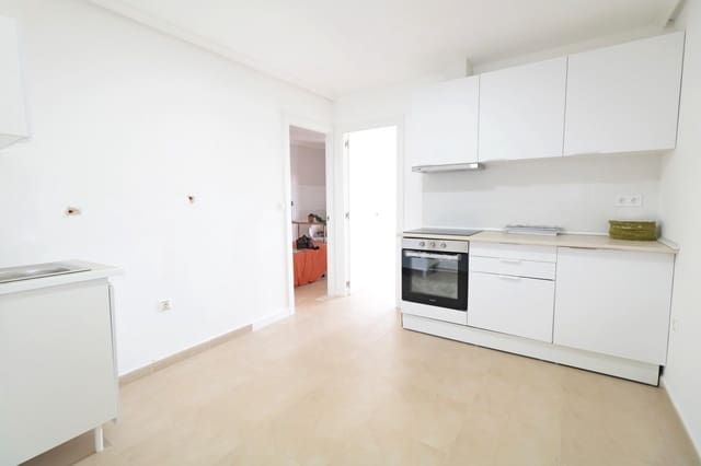 4 soveværelse Lejlighed til salg i Puerto Deportivo, Torrevieja - € 169.000 (Ref: 9979198)