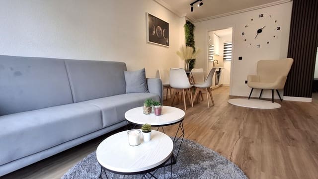 1 soverom Leilighet til salgs i Avenida Habaneras - Curva de Palangre, Torrevieja - € 167 000 (Ref: 9979201)
