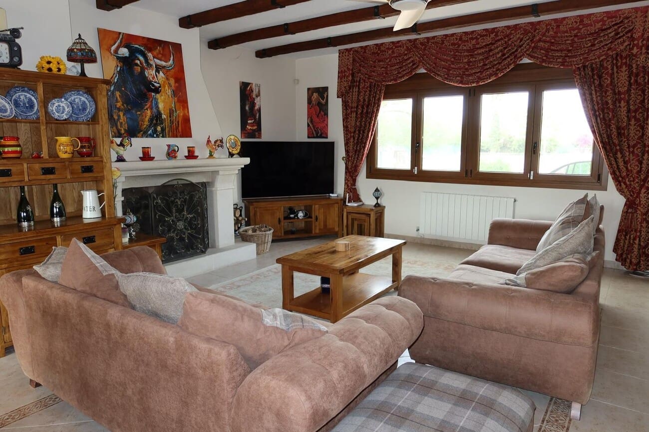 4 slaapkamer Finca/Landhuis te koop in Orihuela met zwembad garage - € 750.000 (Ref: 9985222)