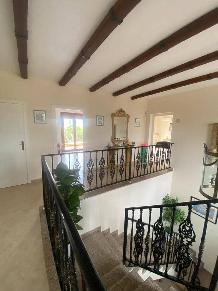 4 slaapkamer Finca/Landhuis te koop in Orihuela met zwembad garage - € 750.000 (Ref: 9985222)