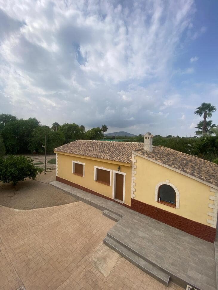 4 slaapkamer Finca/Landhuis te koop in Orihuela met zwembad garage - € 750.000 (Ref: 9985222)