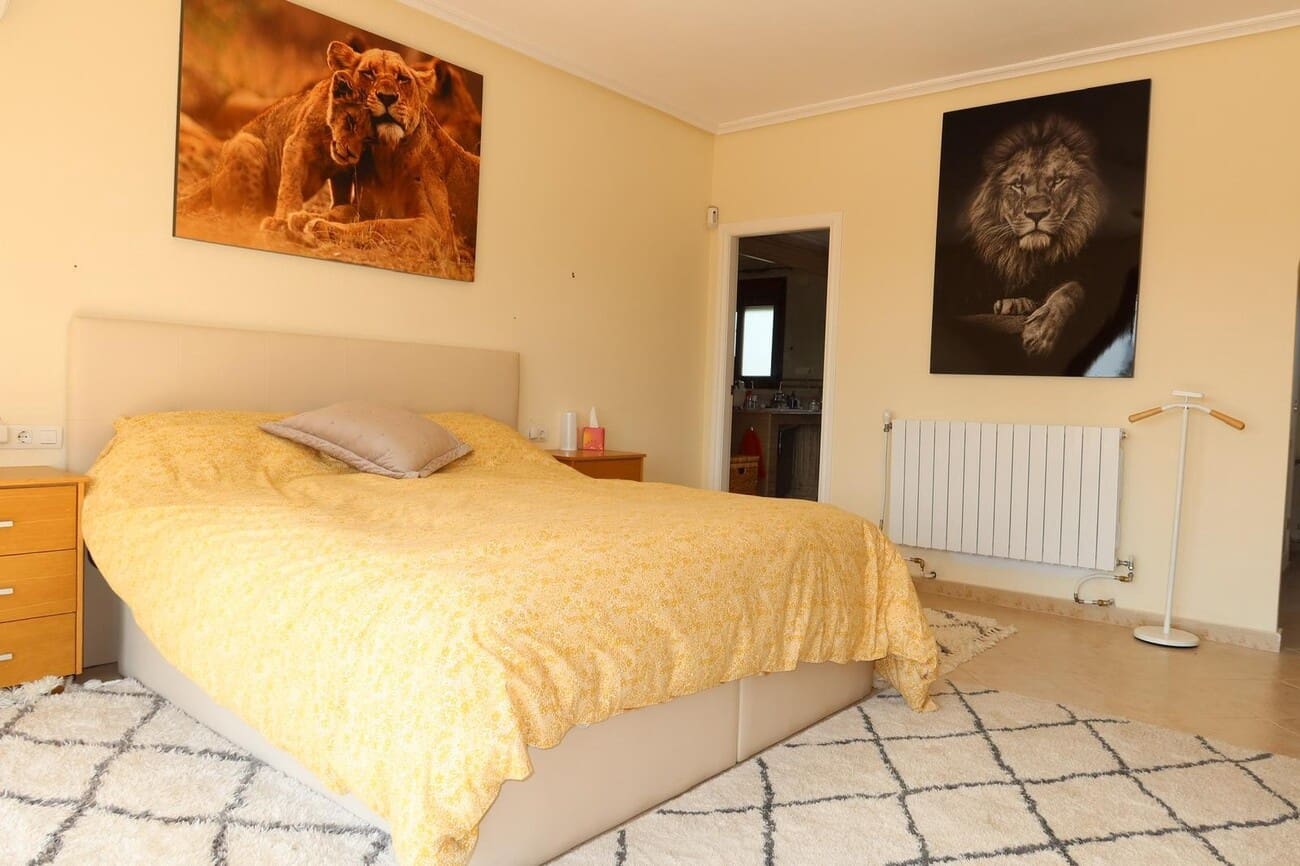 4 slaapkamer Finca/Landhuis te koop in Orihuela met zwembad garage - € 750.000 (Ref: 9985222)