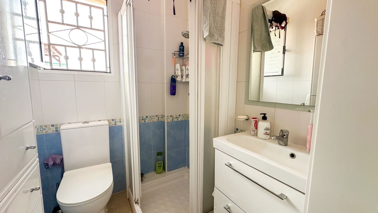 2 sypialnia Bungalow na sprzedaż w Orihuela Costa z basenem - 164 900 € (Ref: 9987076)