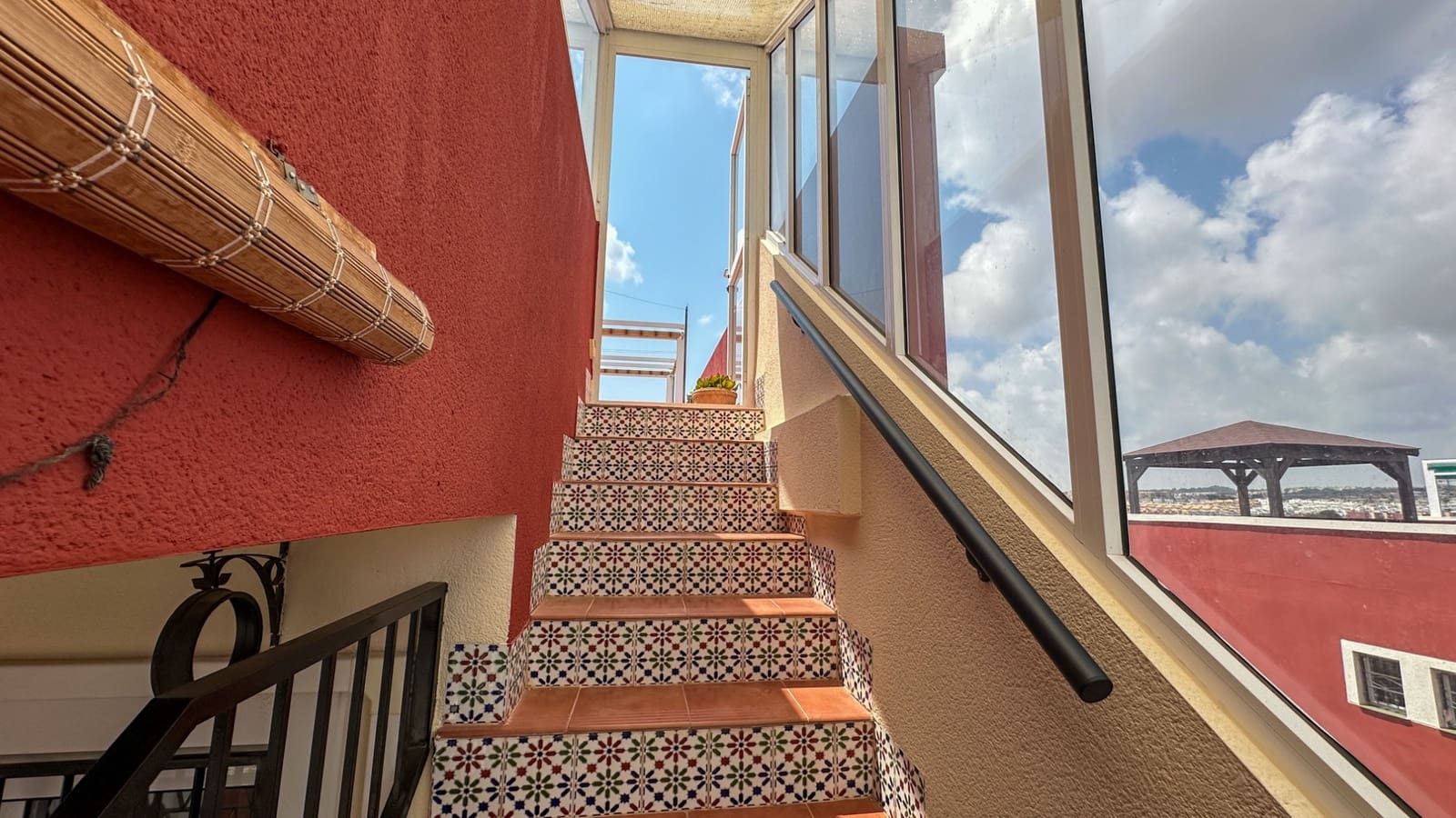 2 sypialnia Bungalow na sprzedaż w Orihuela Costa z basenem - 164 900 € (Ref: 9987076)