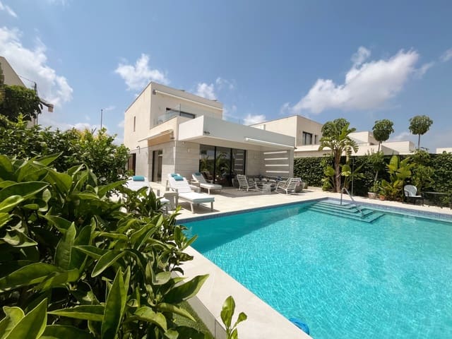 4 soverom Villa til salgs i Los Montesinos med svømmebasseng - € 595 000 (Ref: 9987080)