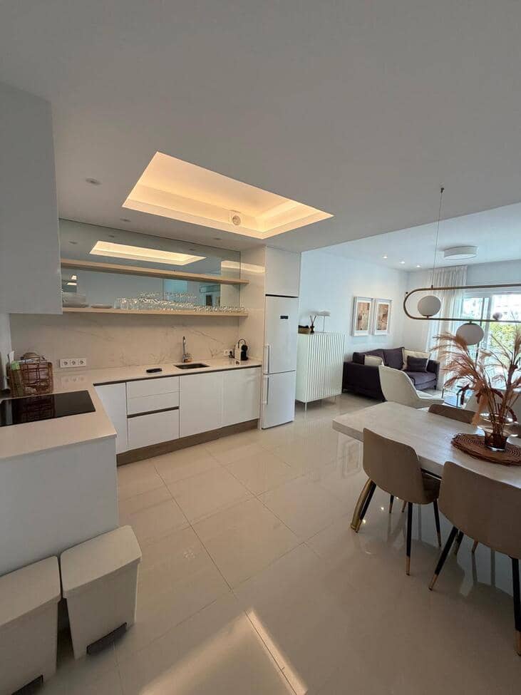 3 slaapkamer Bungalow te koop in Dona Pepa met zwembad garage - € 379.000 (Ref: 9995924)