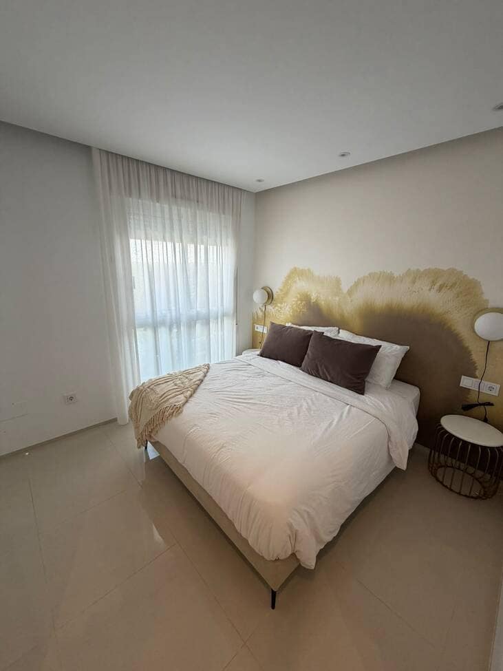 3 bedroom Bungalow for sale in Dona Pepa with pool garage - € 379,000 (Ref: 9995924)