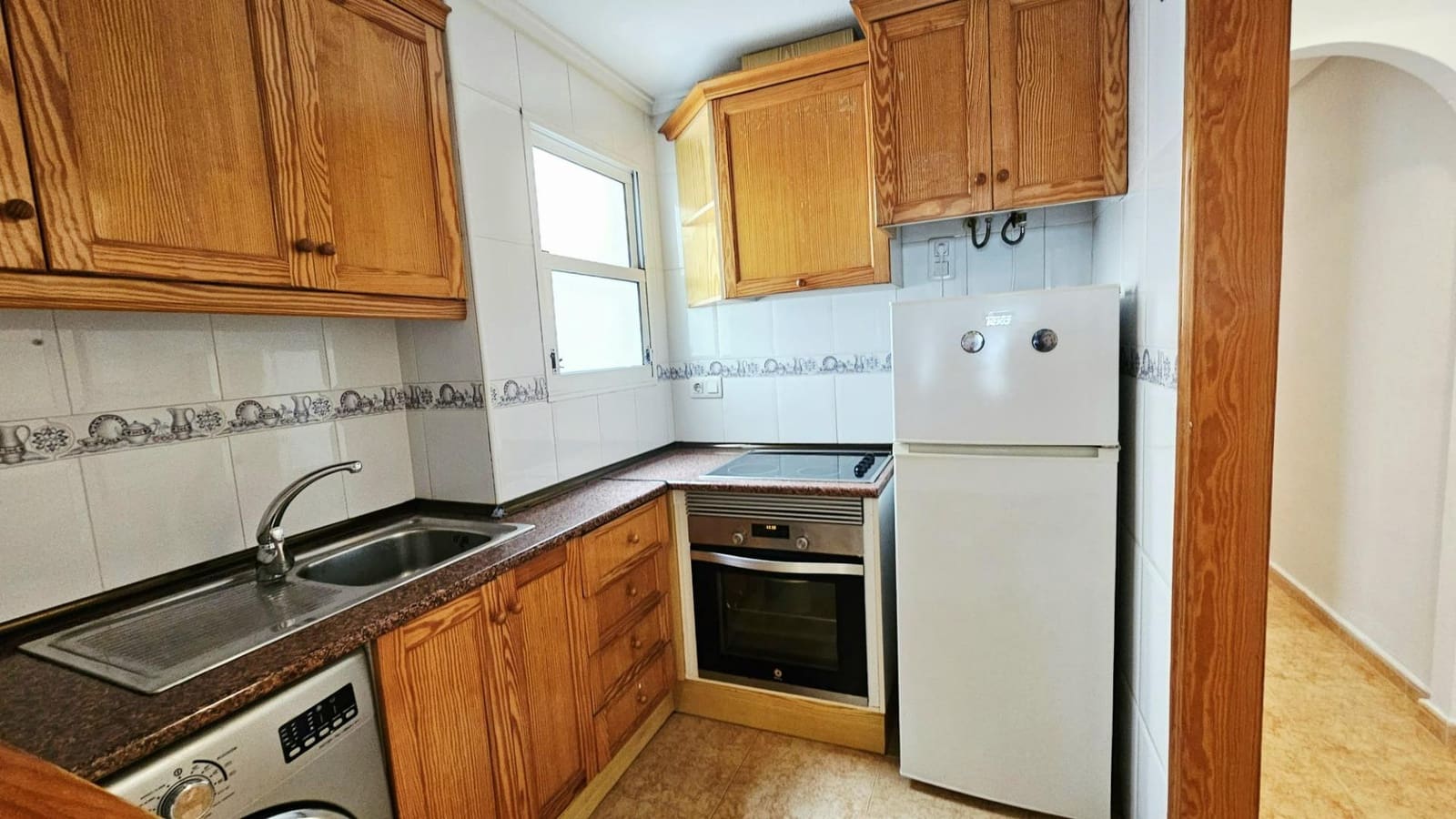 2 soverom Leilighet til salgs i Torrevieja - € 149 900 (Ref: 9995925)