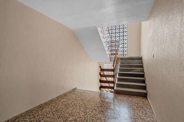 2 slaapkamer Appartement te koop in Punta Prima, Torrevieja met zwembad - € 225.000 (Ref: 9995927)