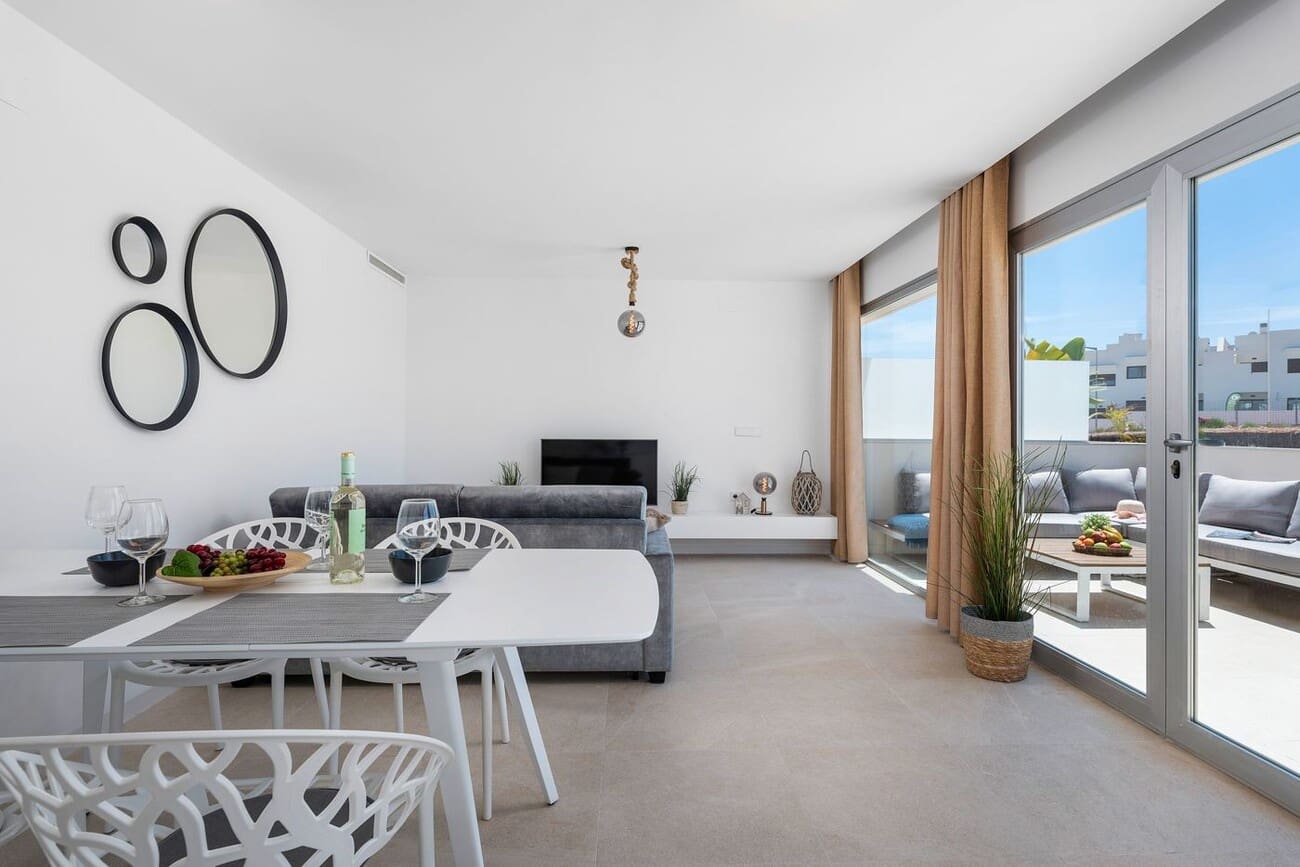 3 chambre Appartement à vendre à Los Balcones avec piscine garage - 328 000 € (Ref: 9995928)