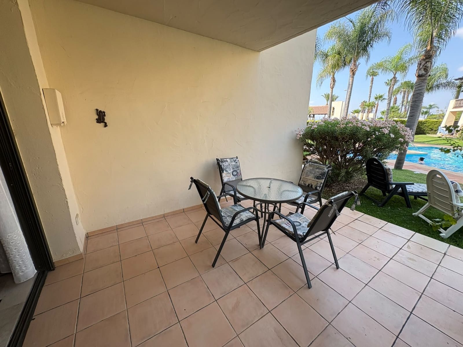 2 sovrum Lägenhet till salu i Roda med garage - 239 950 € (Ref: 9995929)