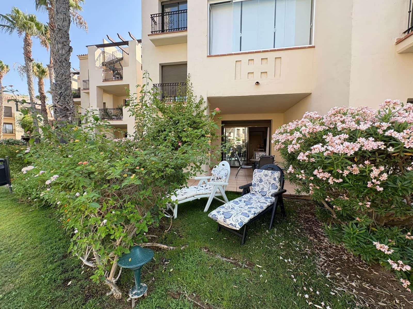 2 sovrum Lägenhet till salu i Roda med garage - 239 950 € (Ref: 9995929)