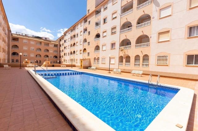 Apartamento de 1 habitación en Antonio Machado, Torrevieja en venta con piscina - 149.000 € (Ref: 9995931)