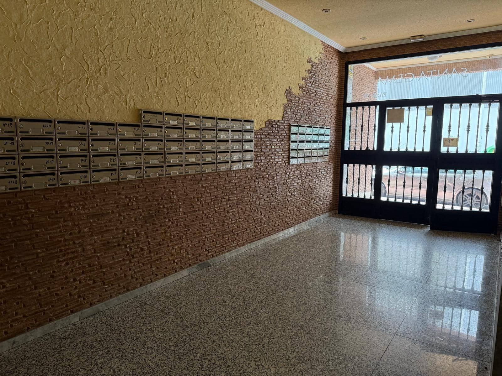 Apartamento de 1 habitación en Torrevieja en venta con piscina - 149.000 € (Ref: 9995931)