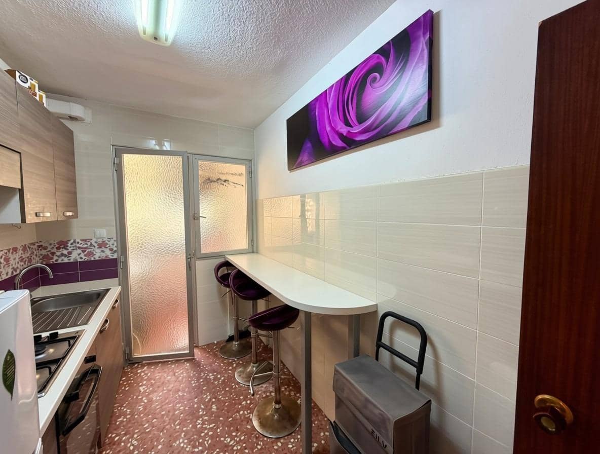 Apartamento de 4 habitaciones en San Pedro del Pinatar en venta - 155.000 € (Ref: 9995933)