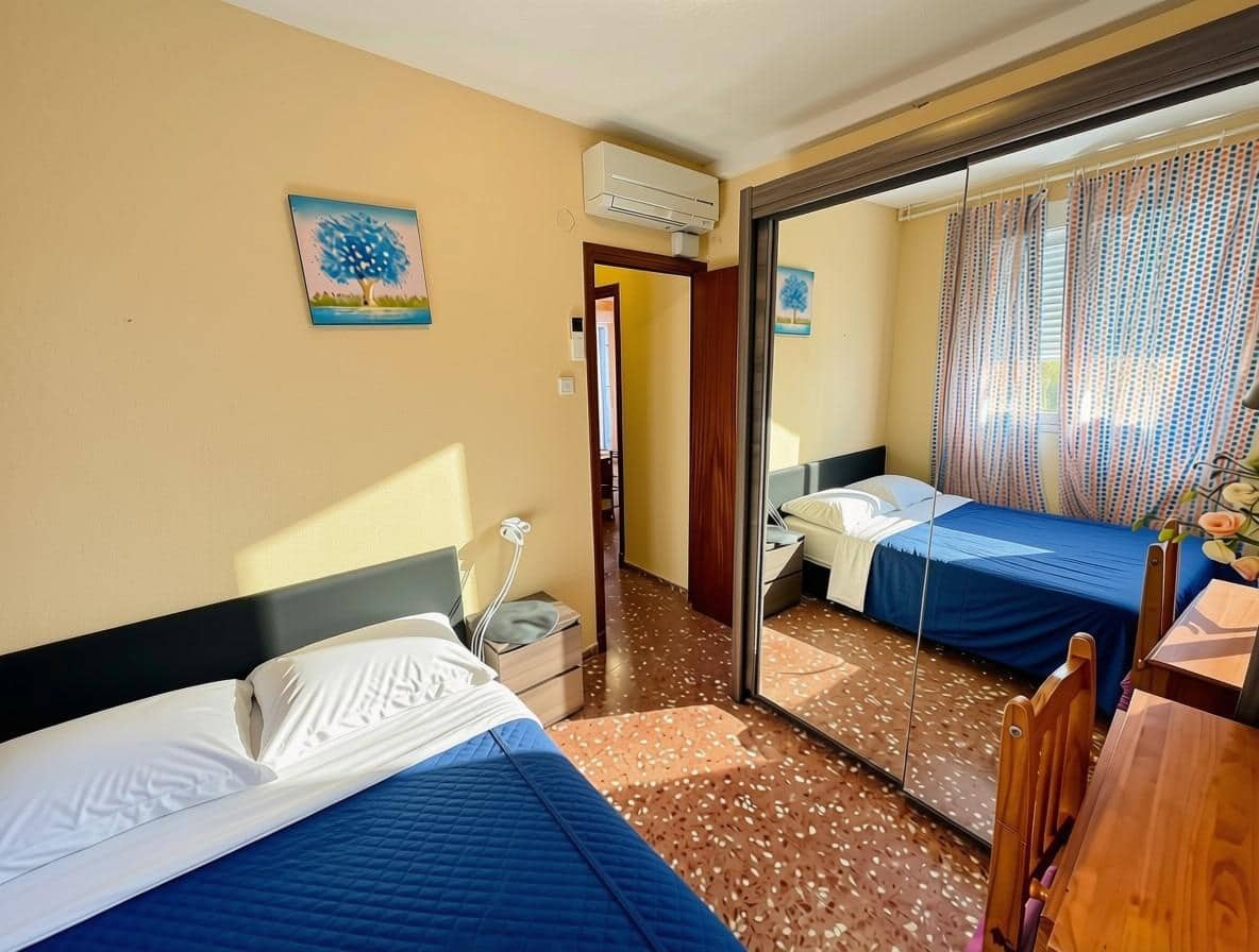 Apartamento de 4 habitaciones en San Pedro del Pinatar en venta - 155.000 € (Ref: 9995933)