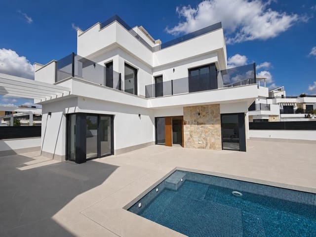6 soveværelse Villa til salg i Torre-Pacheco med swimmingpool garage - € 675.000 (Ref: 9995936)