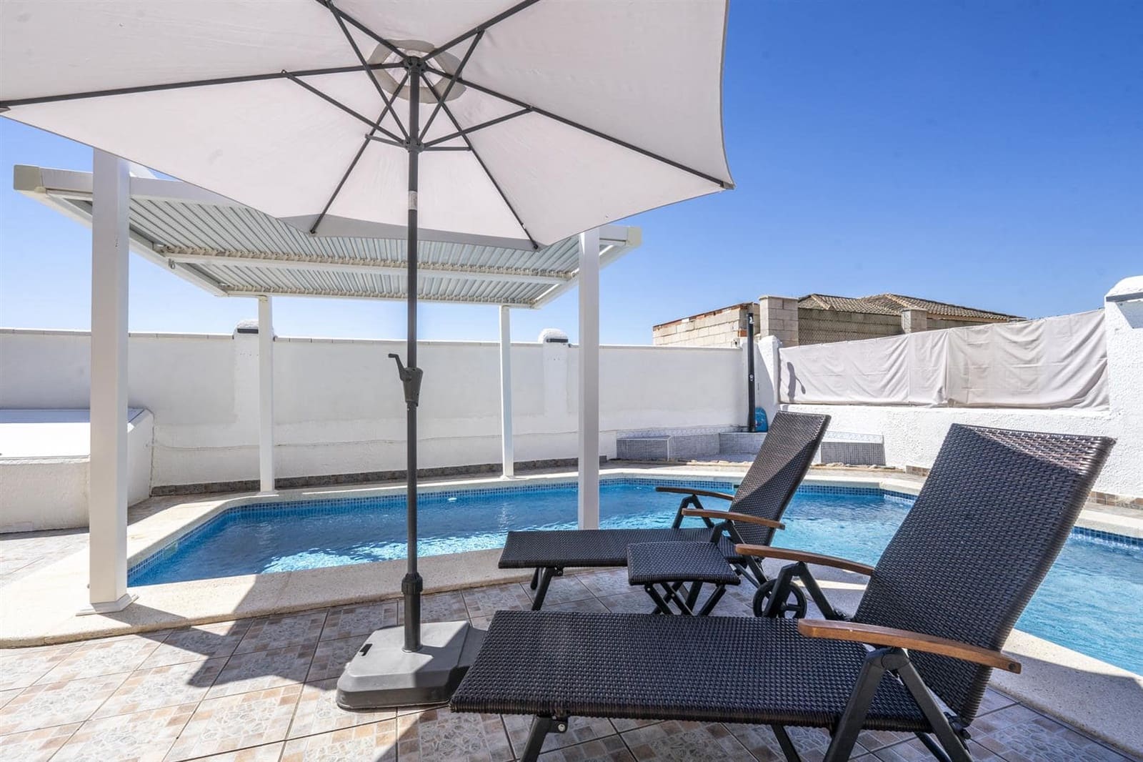 3 quarto Moradia para venda em Valle del Sol com piscina - 250 000 € (Ref: 9995938)
