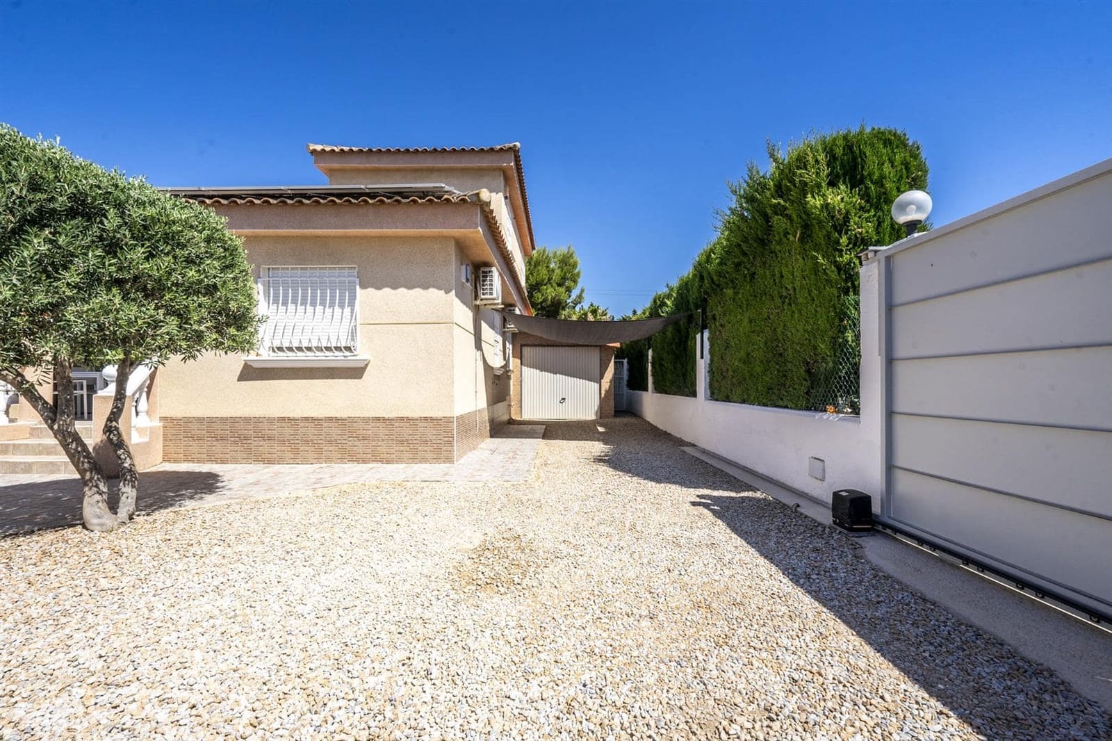 3 quarto Moradia para venda em Valle del Sol com piscina - 250 000 € (Ref: 9995938)