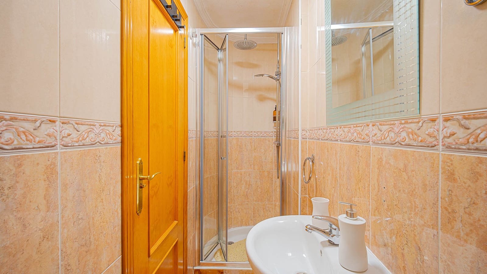 Pareado de 3 habitaciones en Orihuela Costa en venta con piscina garaje - 269.900 € (Ref: 9995941)