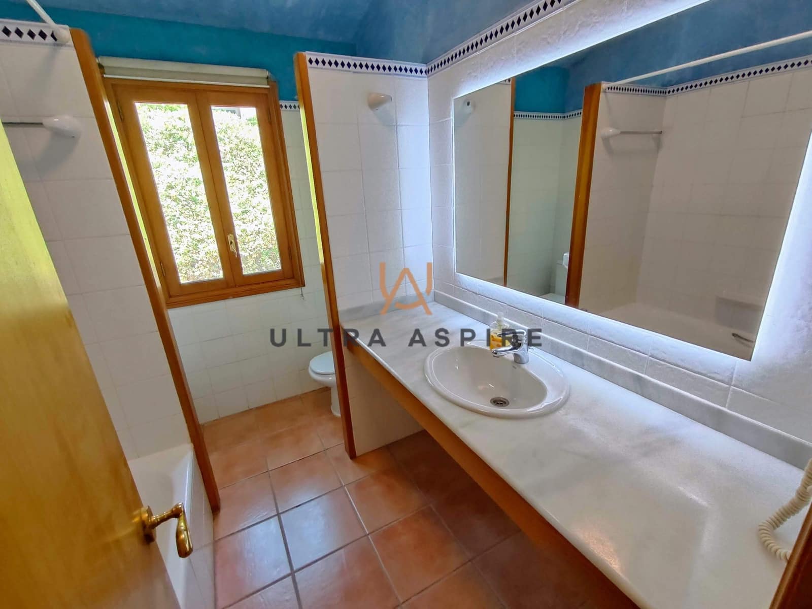 11 bedroom Apartment for rent in Son Servera with garage - € 1,600 (Ref: 10021440)