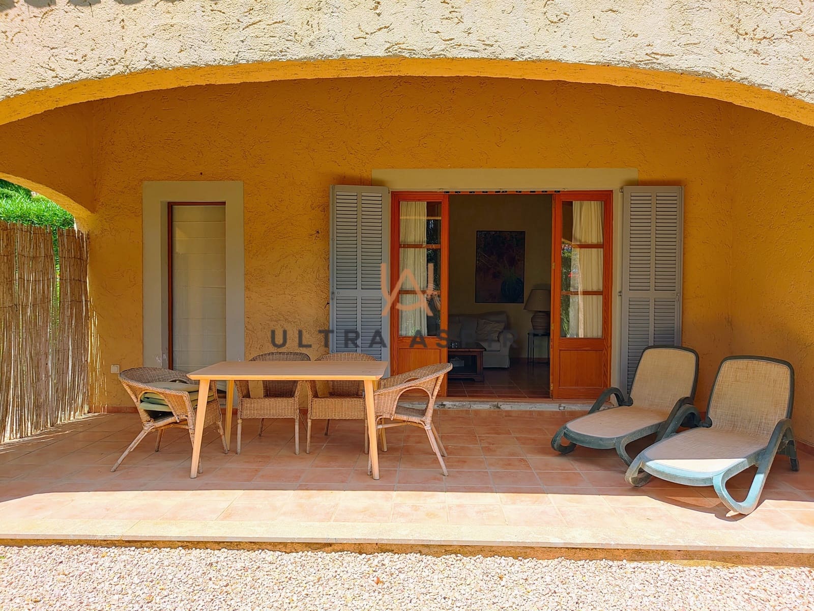 11 bedroom Apartment for rent in Son Servera with garage - € 1,600 (Ref: 10021440)
