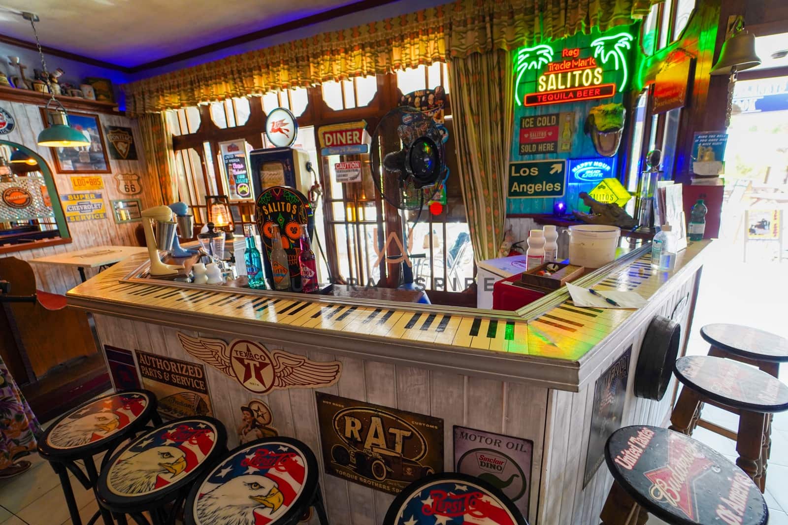 Erhverv til salg i Sa Coma med garage - € 998.000 (Ref: 8243435)