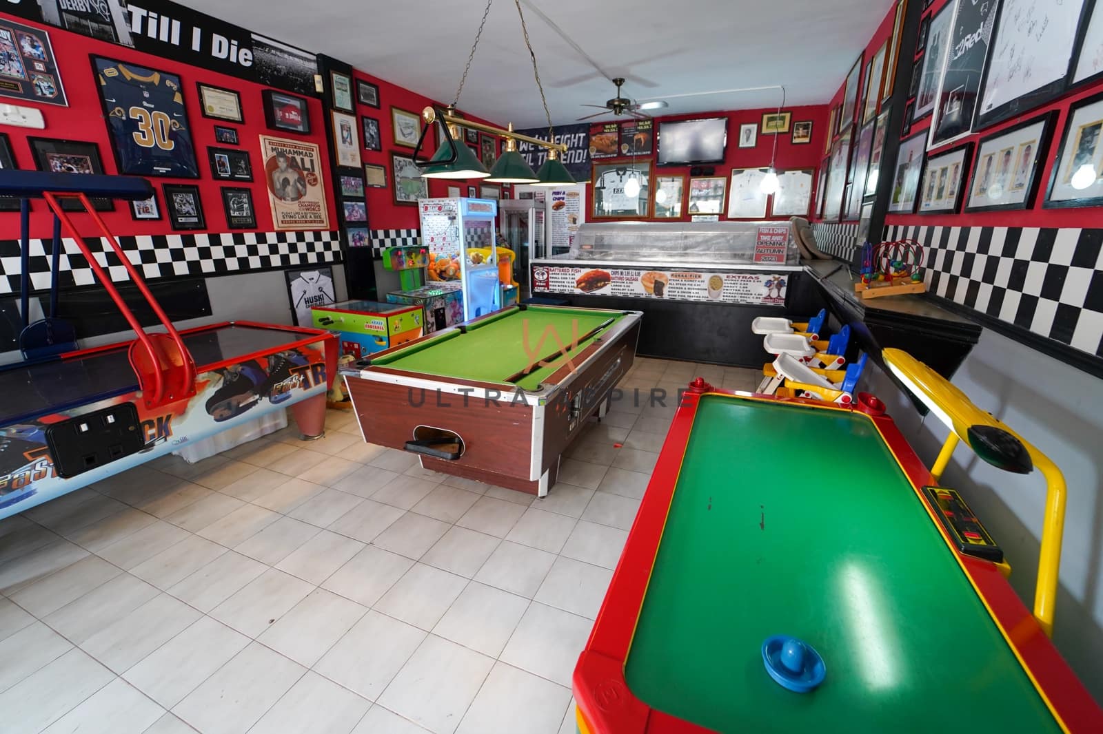 Erhverv til salg i Sa Coma med garage - € 998.000 (Ref: 8243435)