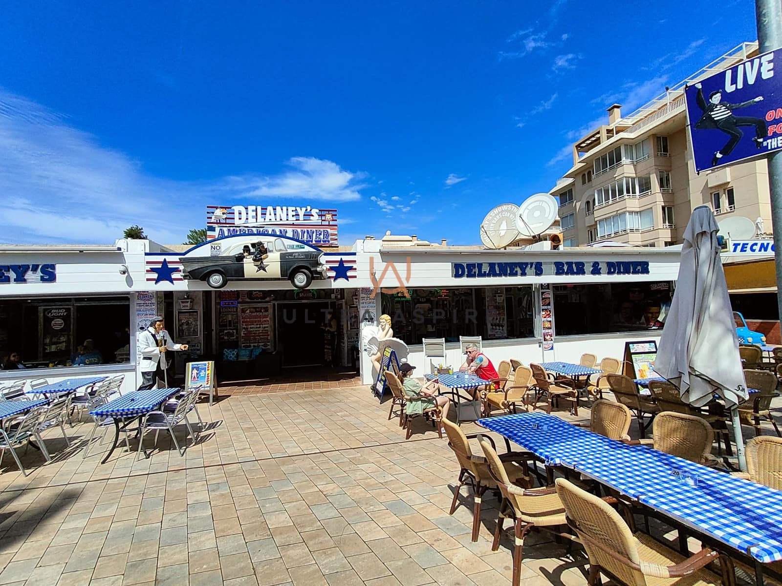 Erhverv til salg i Sa Coma med garage - € 998.000 (Ref: 8243435)