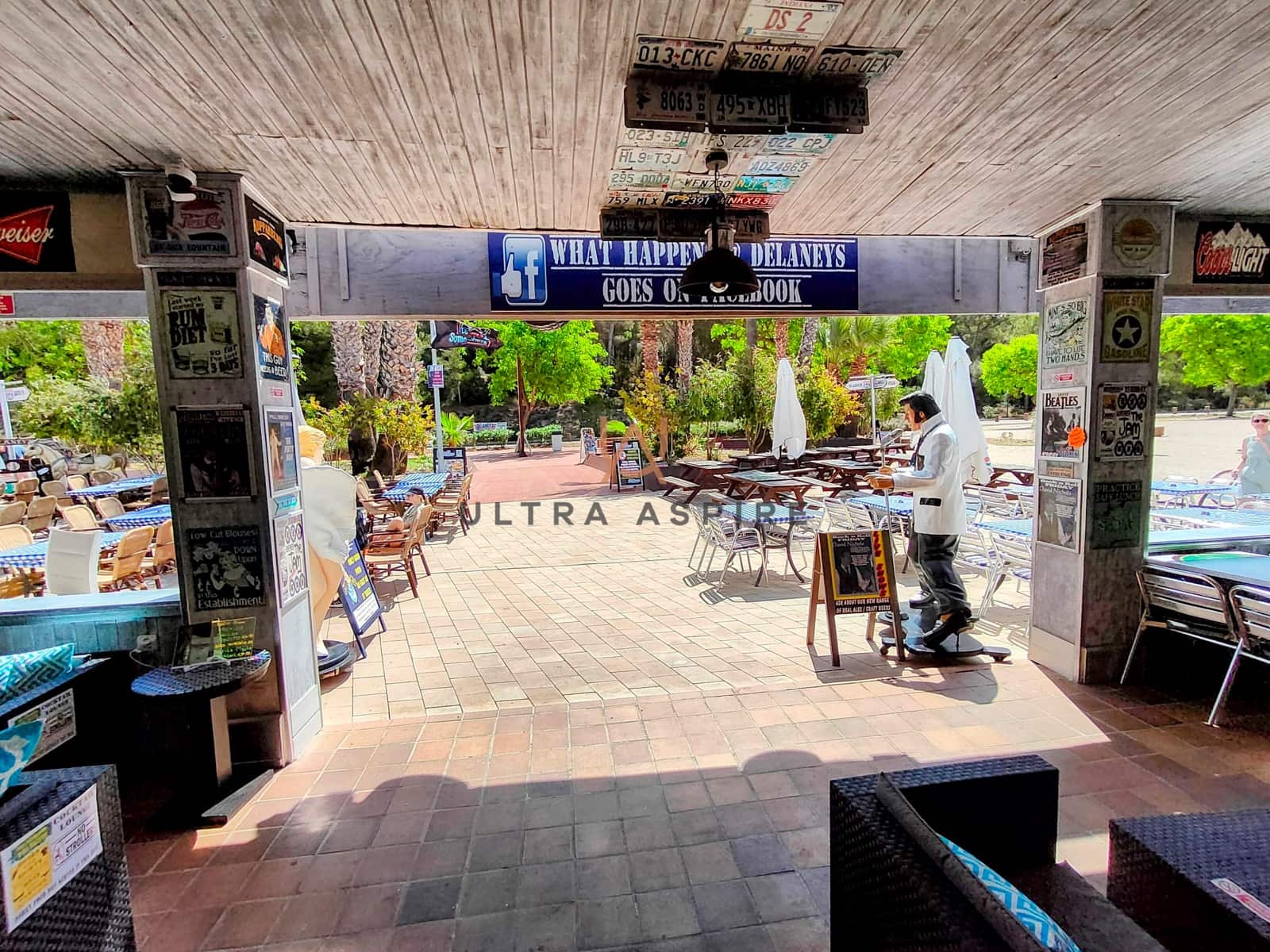 Erhverv til salg i Sa Coma med garage - € 998.000 (Ref: 8243435)