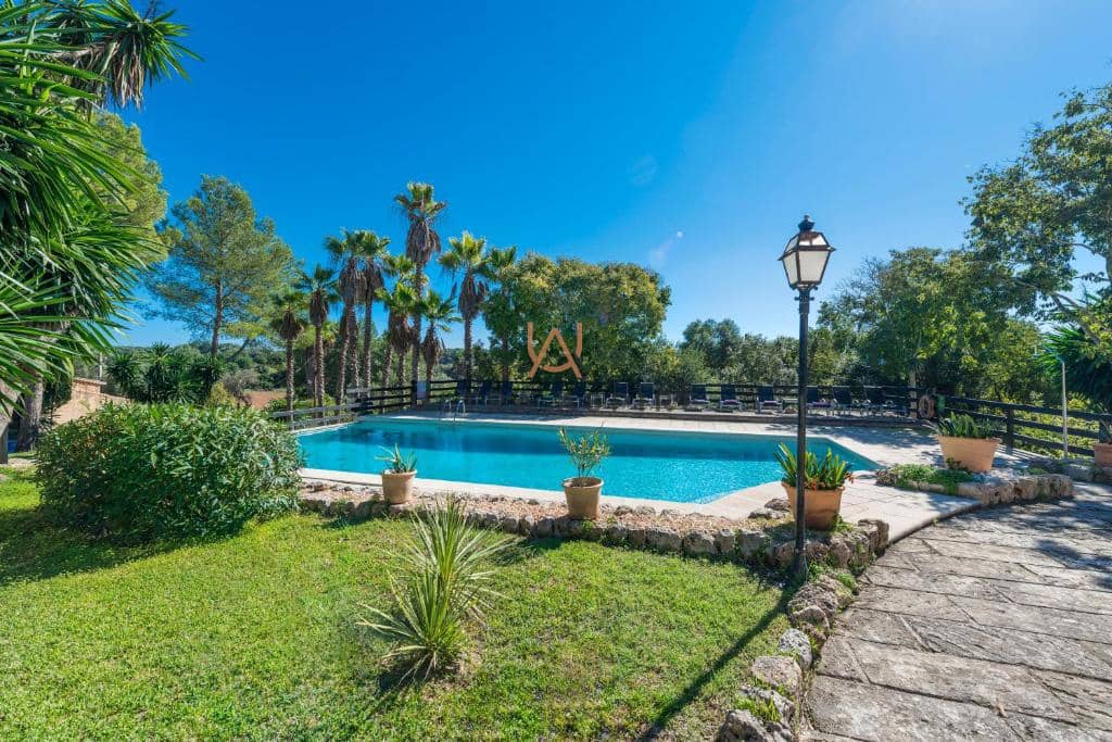 20 sovrum Kommersiell till salu i Sencelles med pool garage - 6 900 000 € (Ref: 8332355)