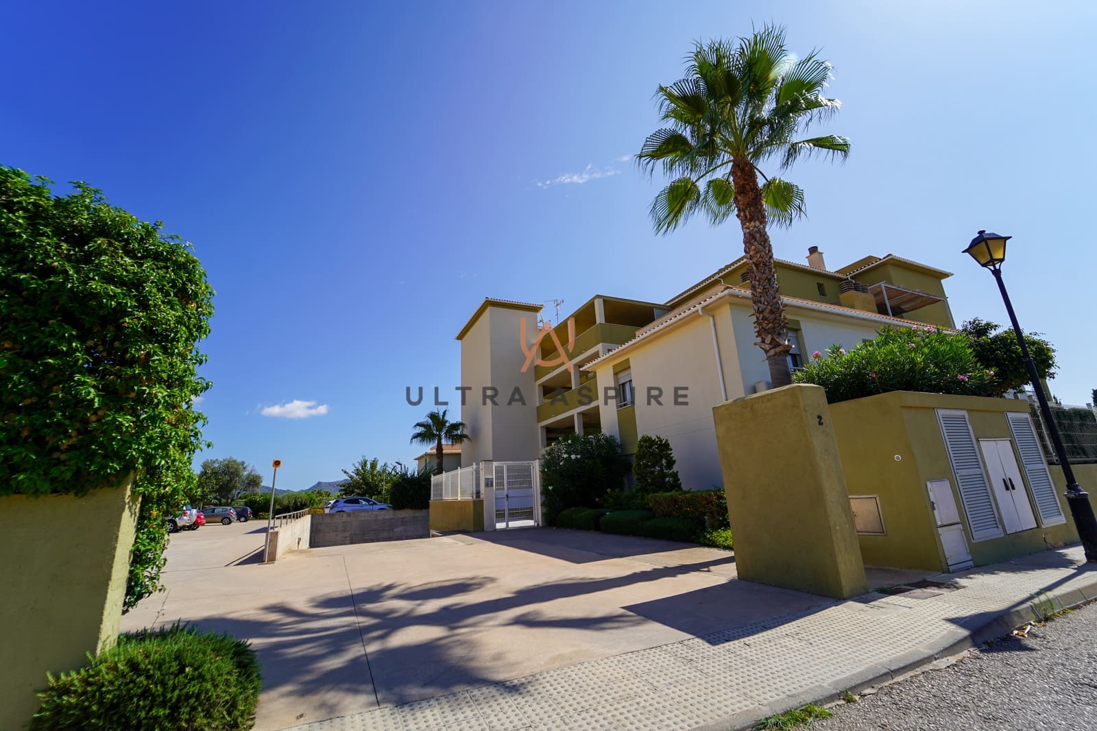 2 soveværelse Lejlighed til salg i Cala Millor med garage - € 345.000 (Ref: 8505047)