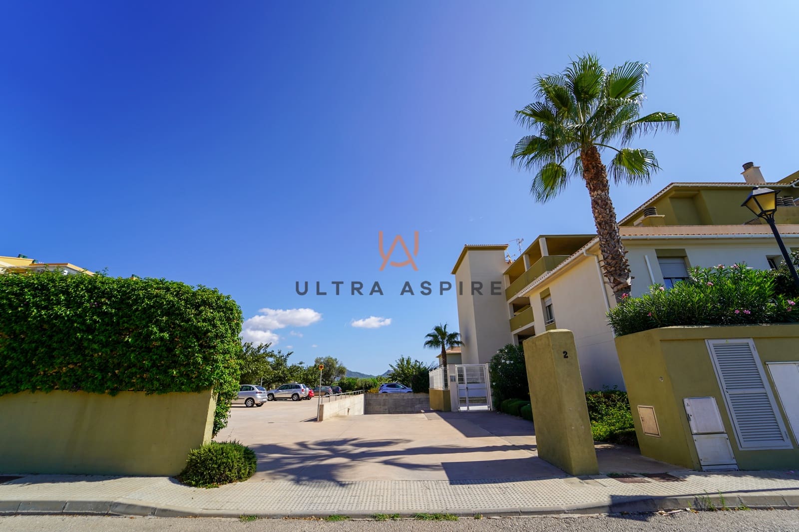 2 soveværelse Lejlighed til salg i Cala Millor med garage - € 345.000 (Ref: 8505047)