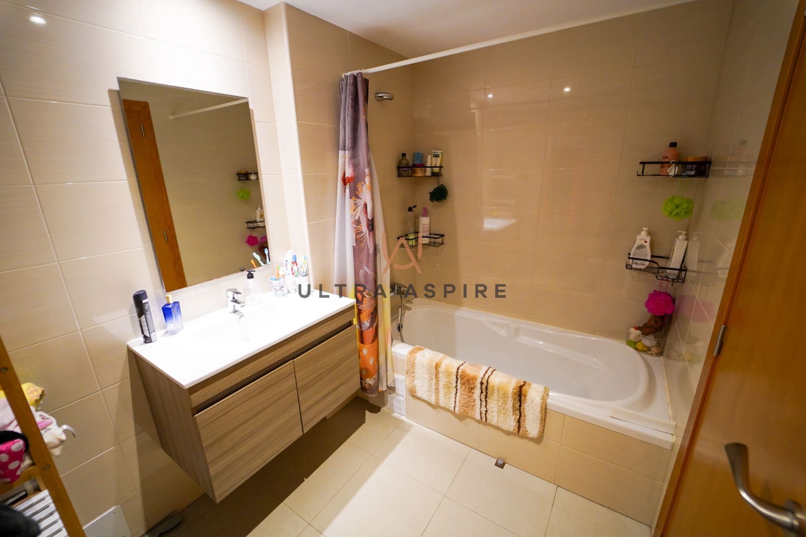 2 soveværelse Lejlighed til salg i Cala Millor med garage - € 345.000 (Ref: 8505047)