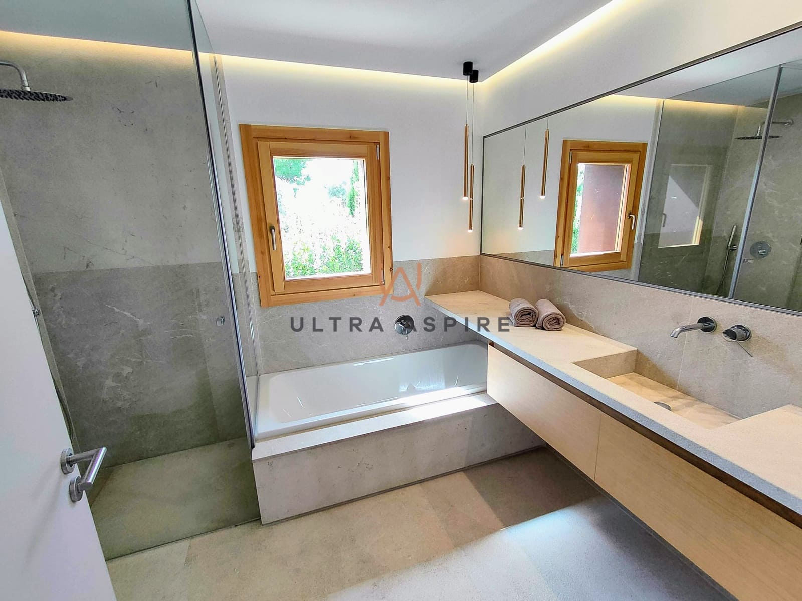 4 soveværelse Finca/Landehus til salg i Sant Llorenc des Cardassar med swimmingpool garage - € 2.690.000 (Ref: 8548325)