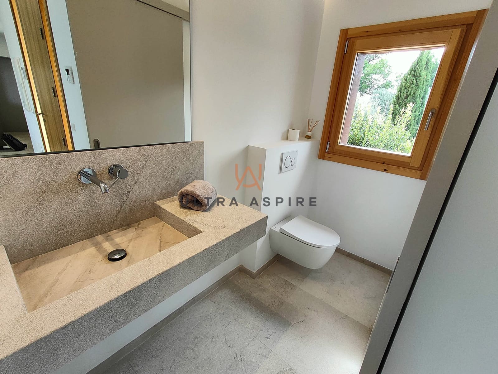 4 soveværelse Finca/Landehus til salg i Sant Llorenc des Cardassar med swimmingpool garage - € 2.690.000 (Ref: 8548325)