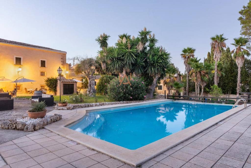 20 soveværelse Erhverv til salg i Ruberts med swimmingpool garage - € 6.800.000 (Ref: 8853293)